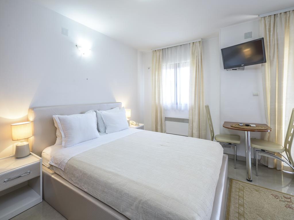 Captain Apartment