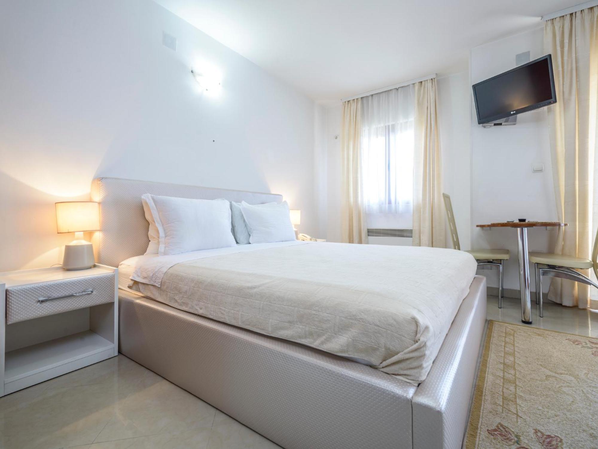 Captain Apartment